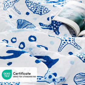 Love's cabin queen bedspread layering shows versatile seasonal use.