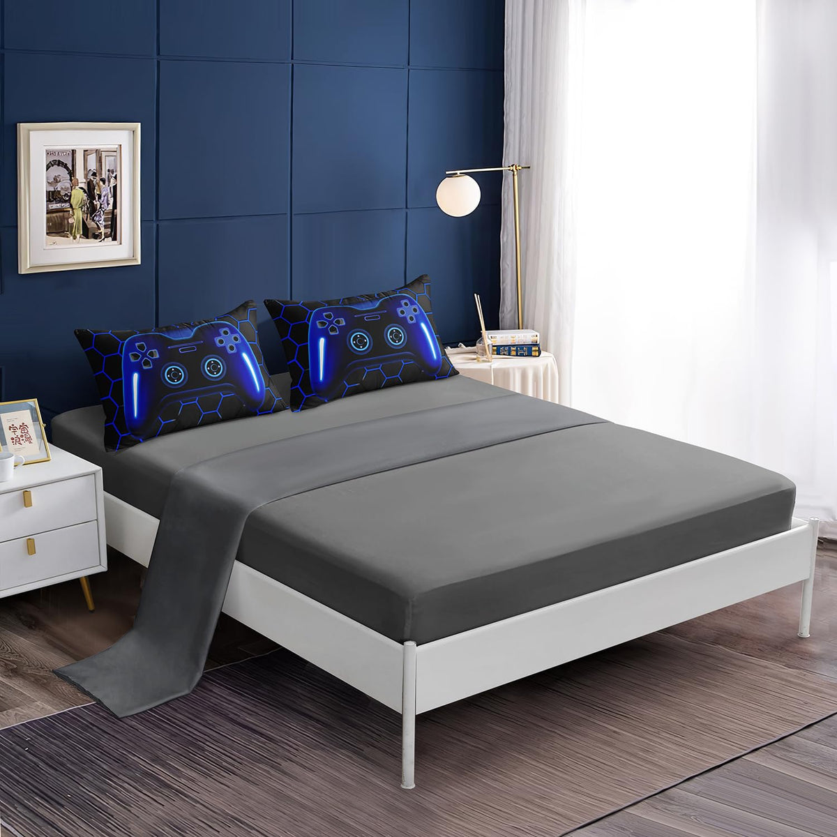 Lris Bedding soft microfiber fitted sheet offers breathable warmth and comfort.