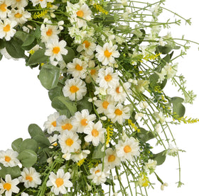 LSKYTOP closeup of handmade grapevine base and silk flowers showcasing natural texture
