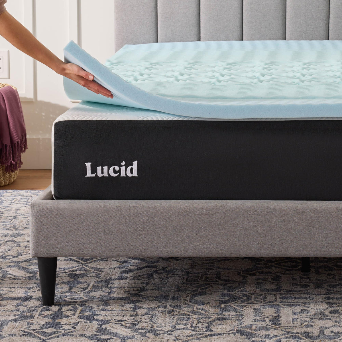 LUCID easy setup image of unrolled topper in box