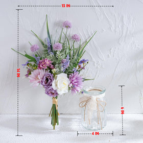 LUEUR dining room centerpiece perfect for bright, seasonal entertaining decor.