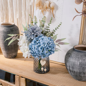 LUEUR blue and white color palette enhances refined decor