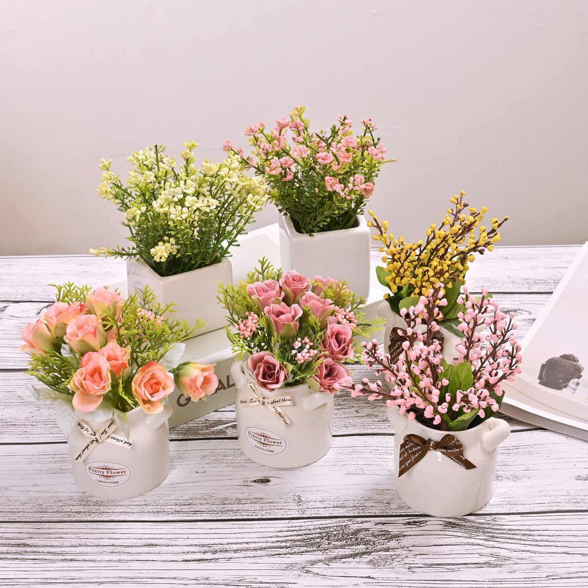 LUEUR fade-resistant artificial flowers maintain fresh look with no upkeep.