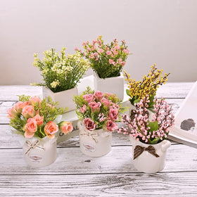 LUEUR fade-resistant artificial flowers maintain fresh look with no upkeep.