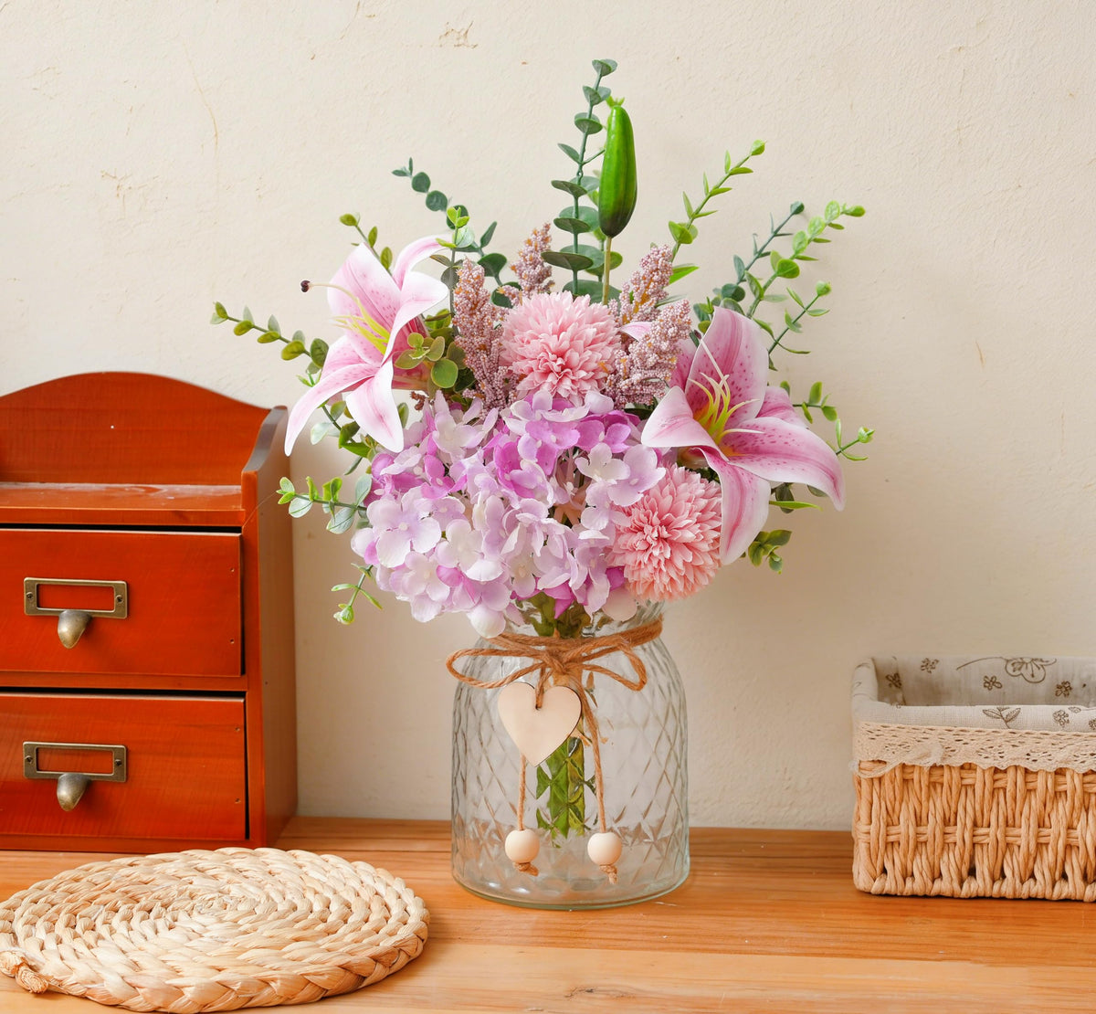 LUEUR faux flowers with vase no-maintenance design preserves color and form