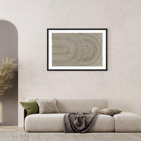 LUGHFSV 28x40 frame placed on table for desktop photo display