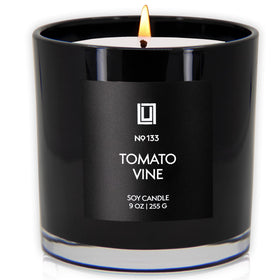 Lulu Candles Tomato & Vine wax closeup showing vegan soy for clean burn