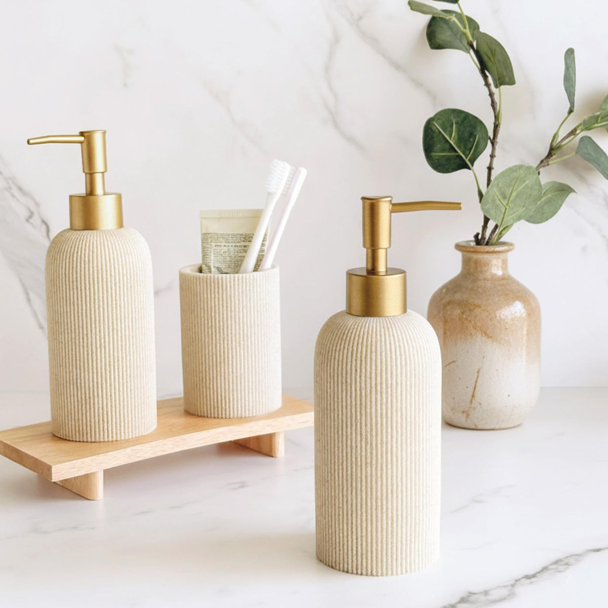 LUNESTELLA multiuse dispenser for kitchen and bathroom organization
