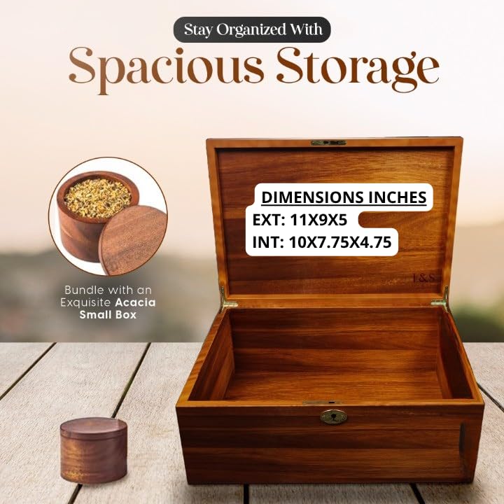 LUSH & STYLE durable wood construction protects memories over time.