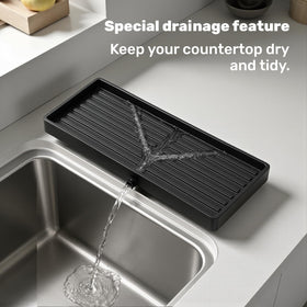 LUXENEST silicone non-slip pad prevents slips and protects the countertop.