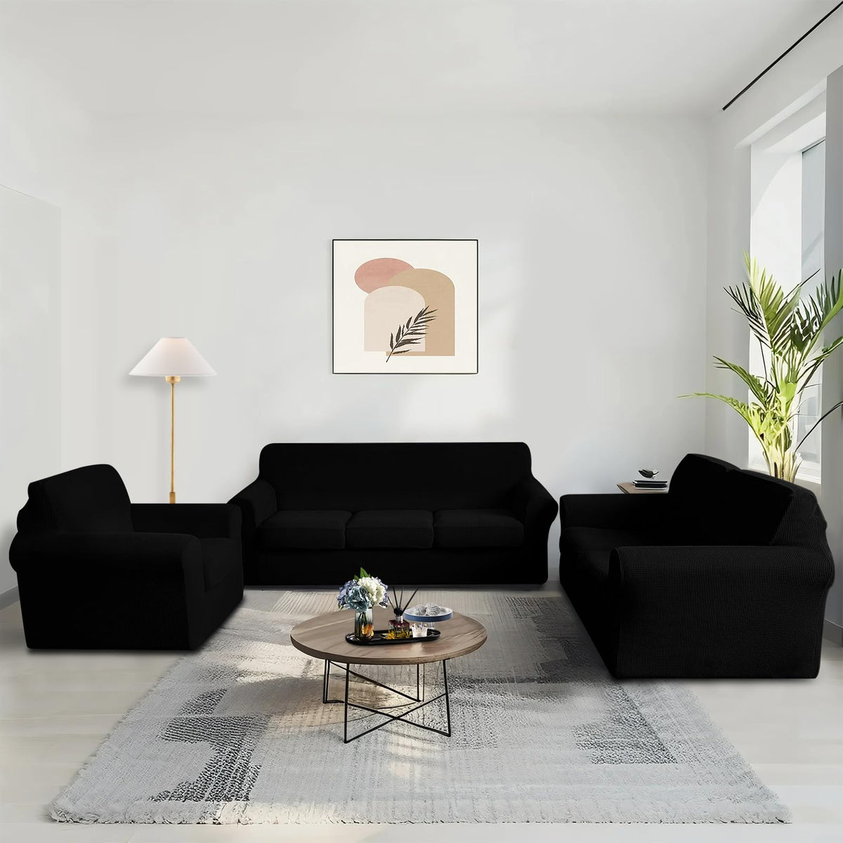 Luxshare Home easy-care installation with four-piece set and separate cushion covers.