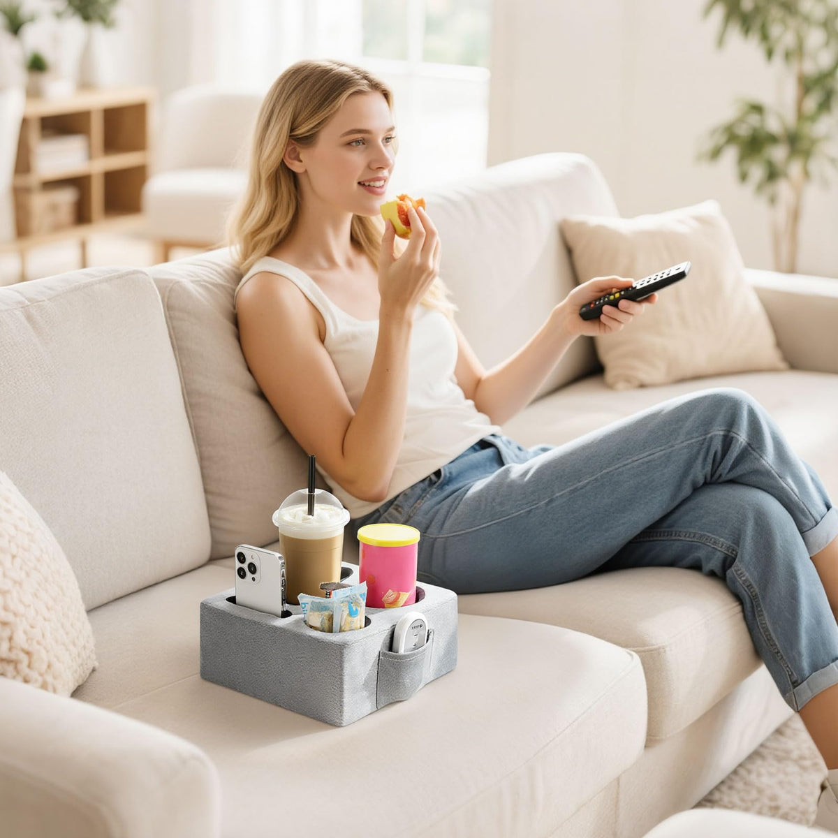 Luxspire anti-slip bottom keeps the tray stable on sofa, bed, or carpet.