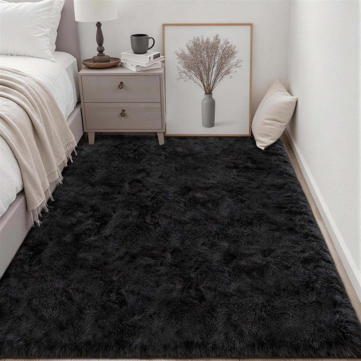 Luxturiy modern minimalist 6x9 rug, versatile decor for any room.