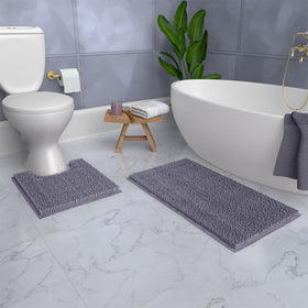 LuxUrux absorbent and quick dry design keeps floors dry.