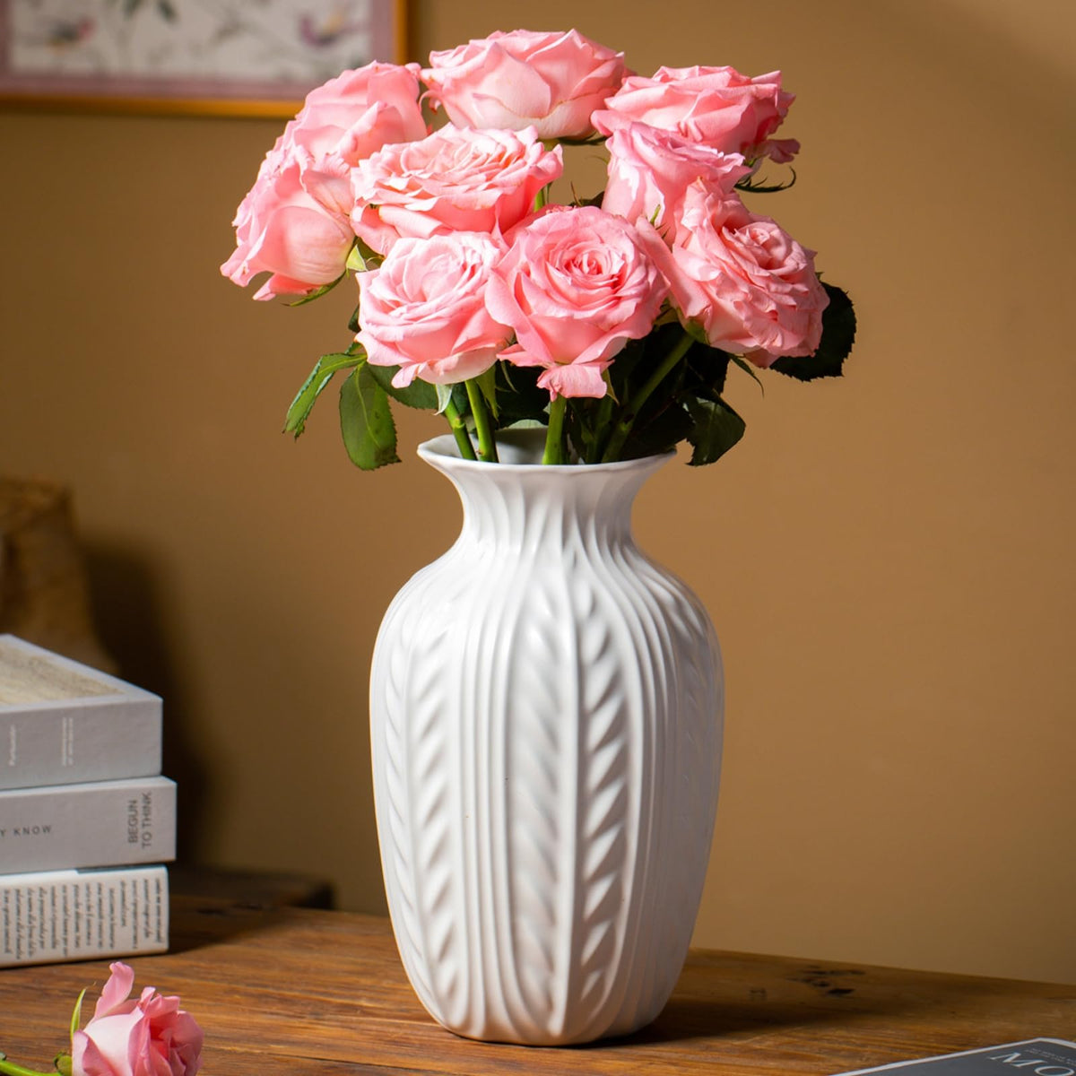 Lvases matte white office desk vase brings a natural style to workspaces