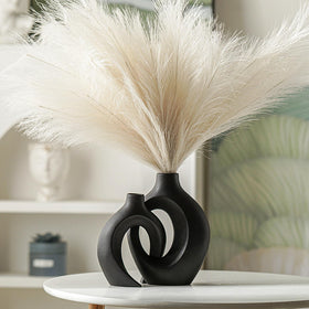 Lvases Snuggle Hollow vertical grain texture adds tactile elegance.
