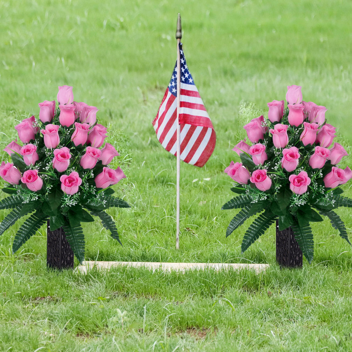 LVXINLI cemetery vase with drainage holes keeps stems upright in rain