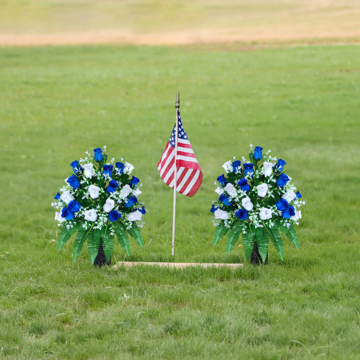 LVXINLI memorial bouquet set ideal for holidays and remembrance occasions.