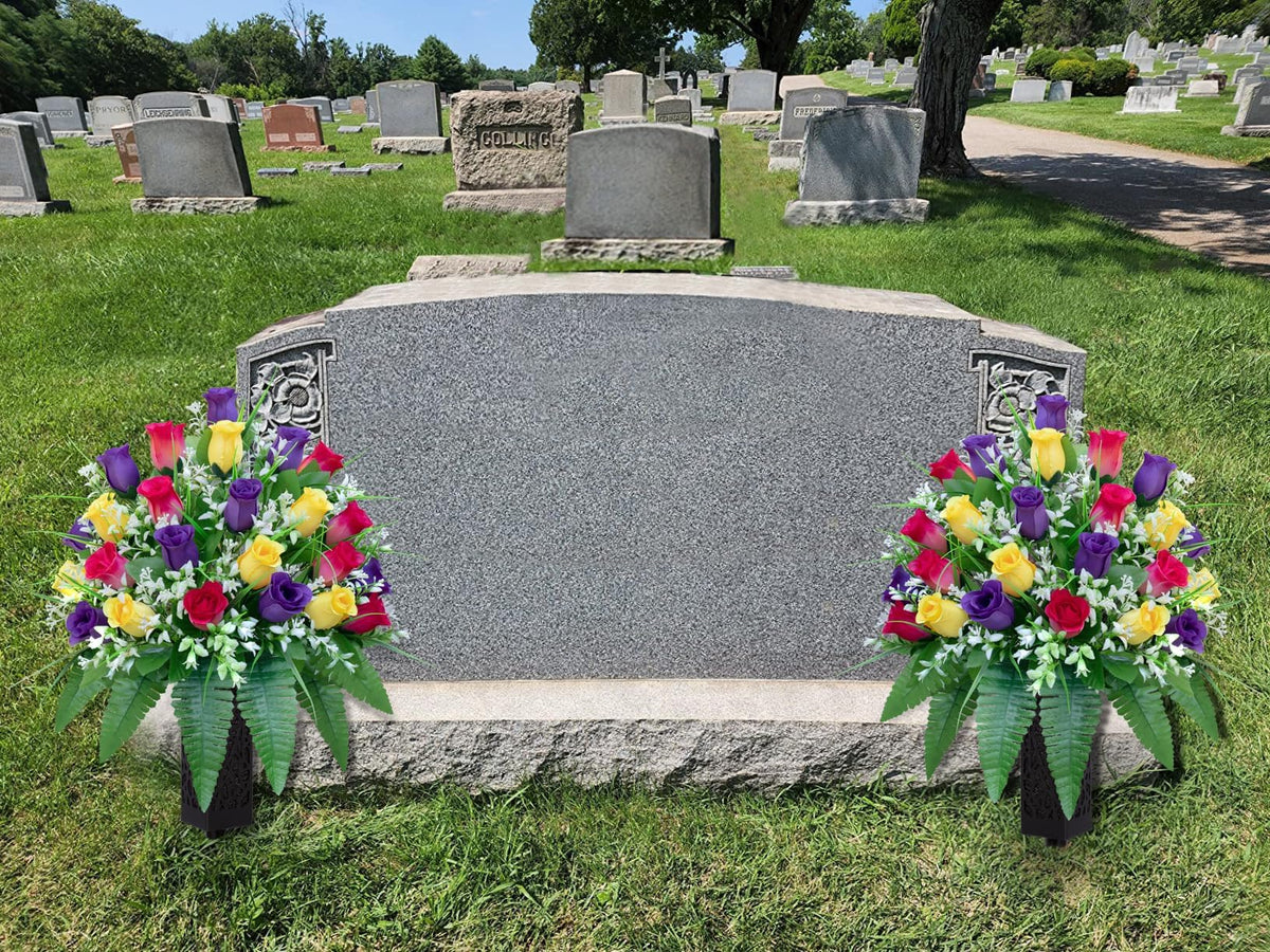 LVXINLI two-bundle arrangement adds full, lifelike volume to gravesites.