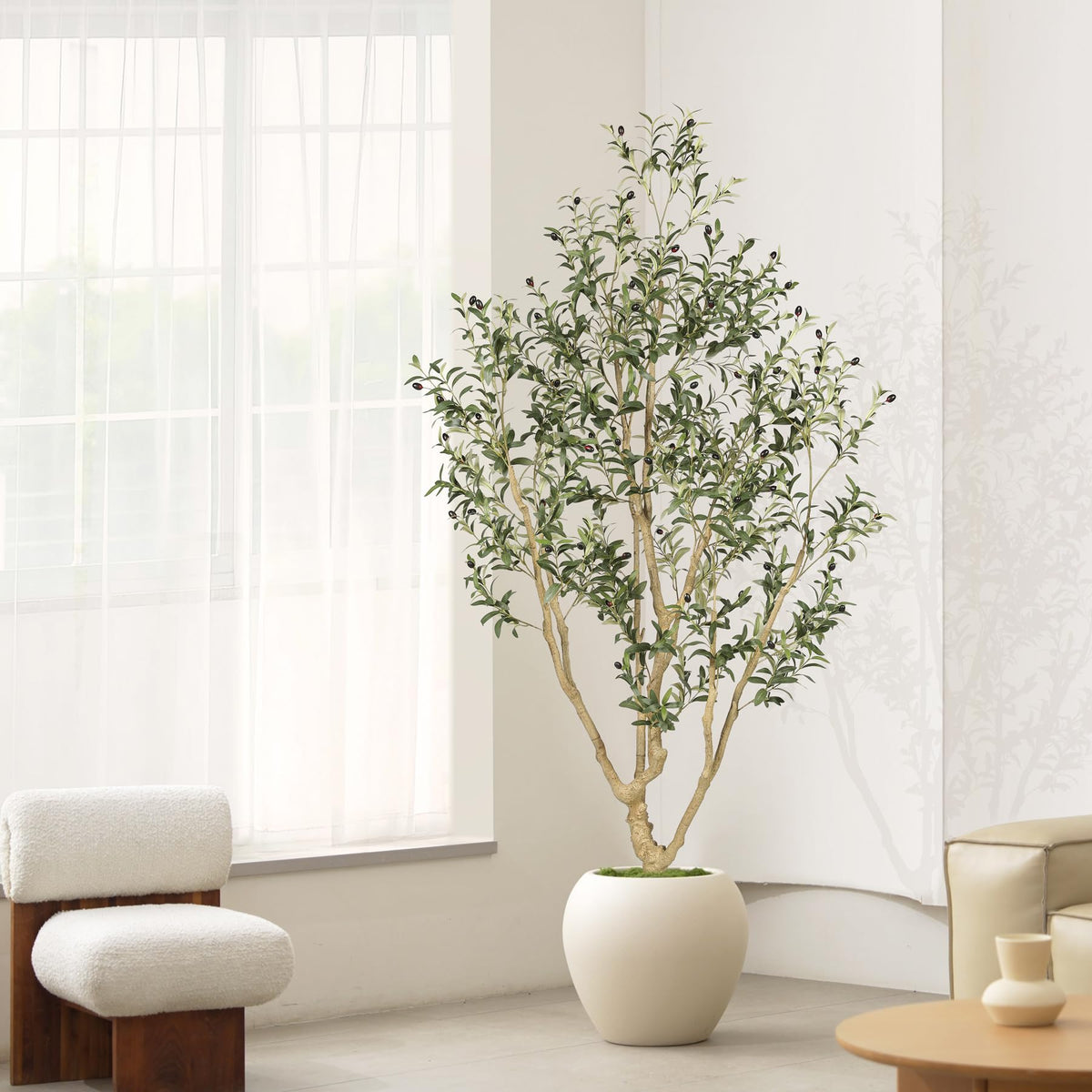 LYERSE olive tree arrives with clear assembly enabling quick, tool-free setup.