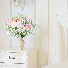 LYLYFAN wire-stem adjustable gypsophila for versatile arrangements.