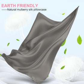 Close-up texture of LYSHIN Mulberry silk pillowcase for smooth skin