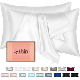 LYSHIN silk pillowcase in white with hidden zipper, smooth surface for hair and skin.