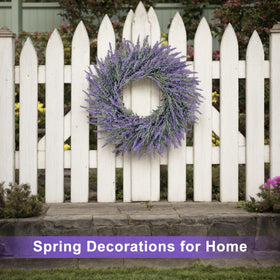 Indoor/outdoor display of LZNPA wreath with durable, fade-resistant leaves
