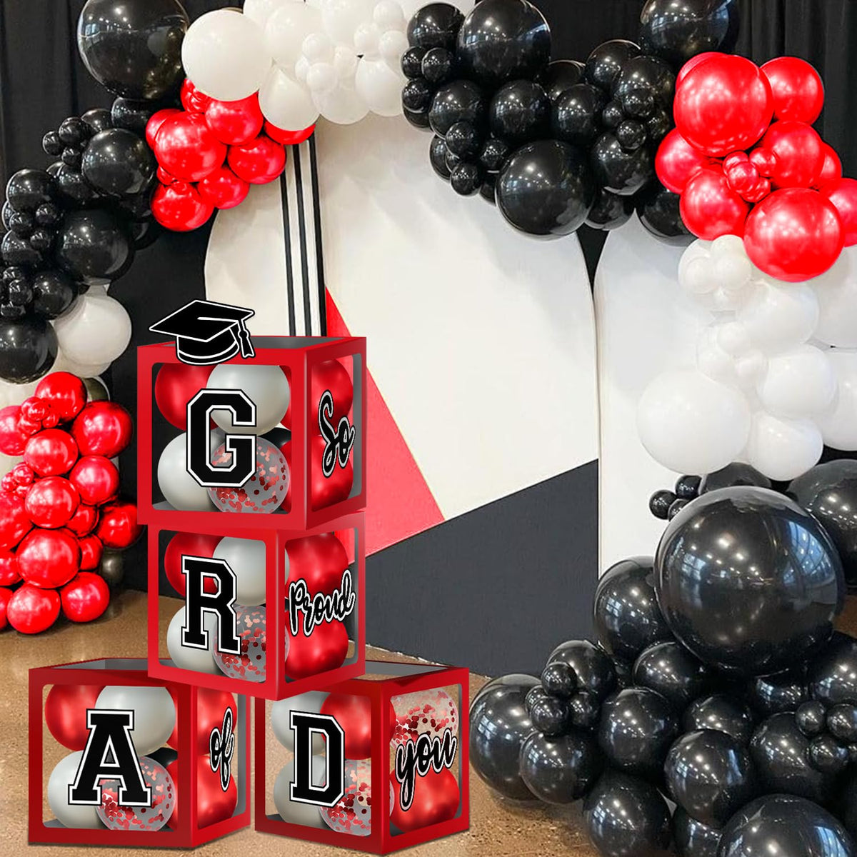M AMFEOV 134-balloon bundle adds bold red and black accents.