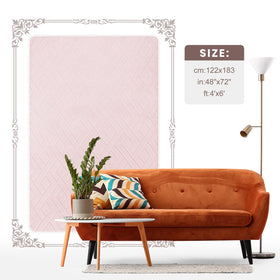 Macgace easy-care rug supports gentle hand-wash and low-speed cycles.