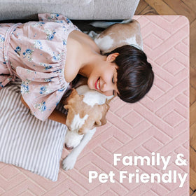 Macgace soft pink rug enhances kids' room with modern geometry