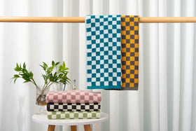 Madi-Cadi hand towels 13x29 inches for quick hand drying.