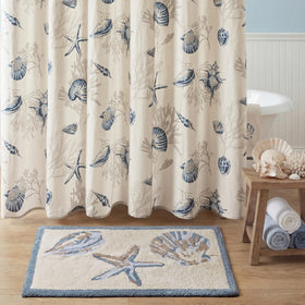 Machine washable Bayside mat fits easy-care routines in busy homes.