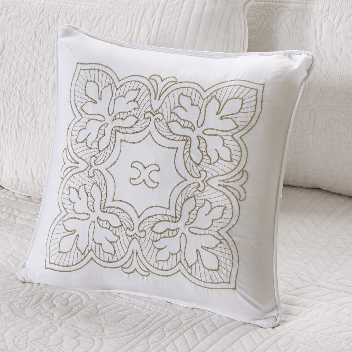 Madison Park bedskirt 39x75 with 15-inch drop finishes a clean look.