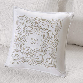 Madison Park bedskirt 39x75 with 15-inch drop finishes a clean look.