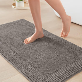 Madison Park Splendor bath rug close-up shows dense tufted cotton for plush comfort