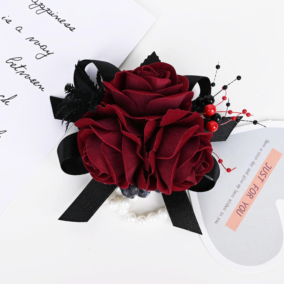 MAFELOE boutonniere burgundy rose with pin and clip