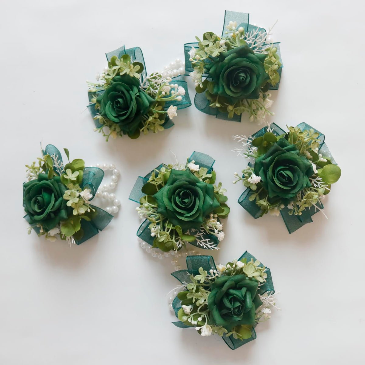Gift-ready MAFELOE corsage-boutonniere set in packaging