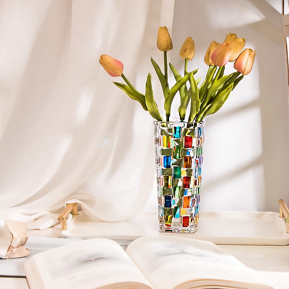 MAGCOLOR vase features rainbow colors for vibrant home décor.