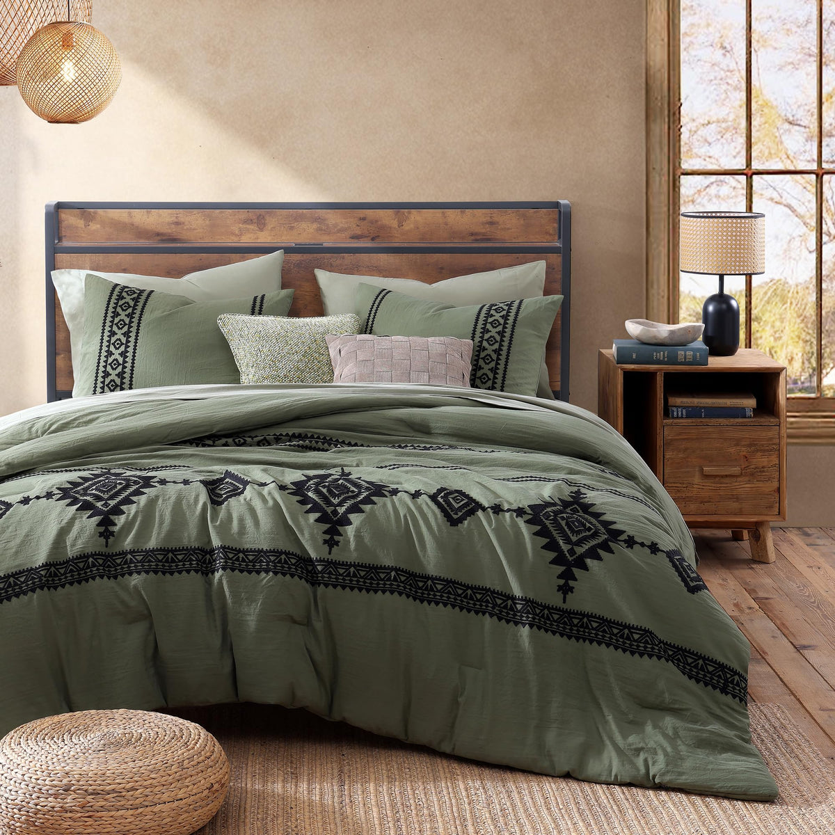 MaiRêve bed-in-a-bag in olive-green room setup.