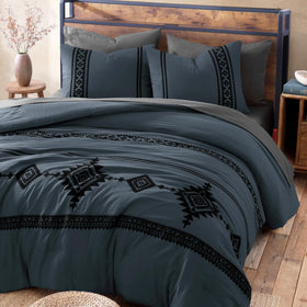 MaiRêve bed-in-a-bag packaging image shows complete 7-piece set for easy setup.