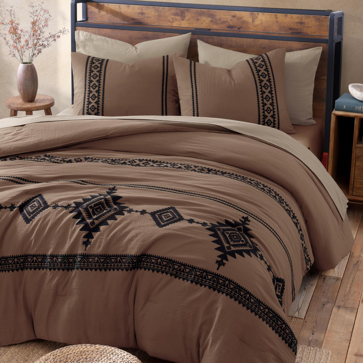 MaiRêve soft polyester with 240 GSM filling delivers plush warmth and fluff.