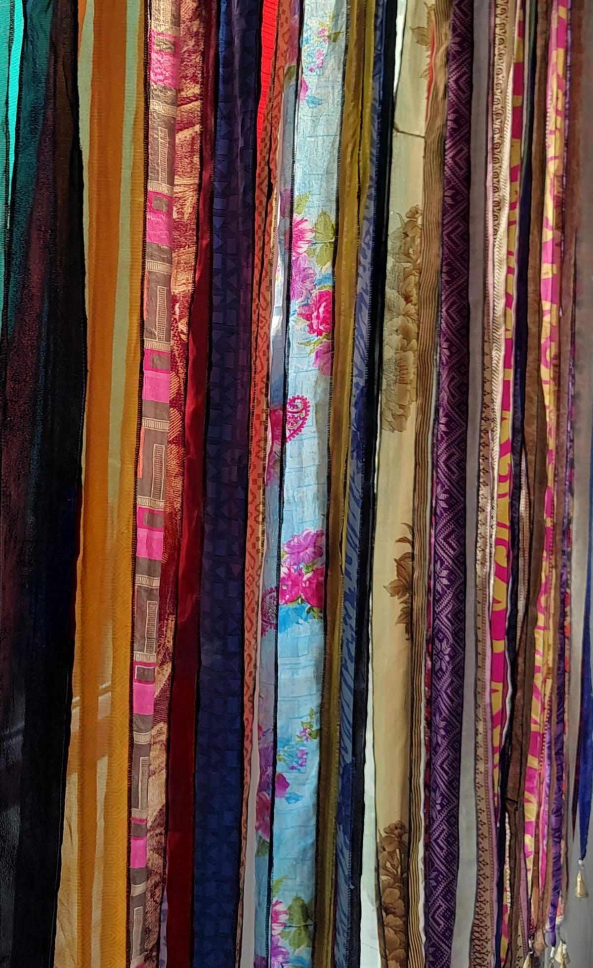 Mango Gifts hand wash line dry curtain for easy care.