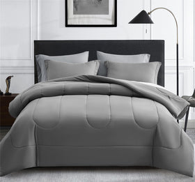 Maple&Stone full-size comforter set 82x86 with contrasting colors in grey to enrich bed visuals.