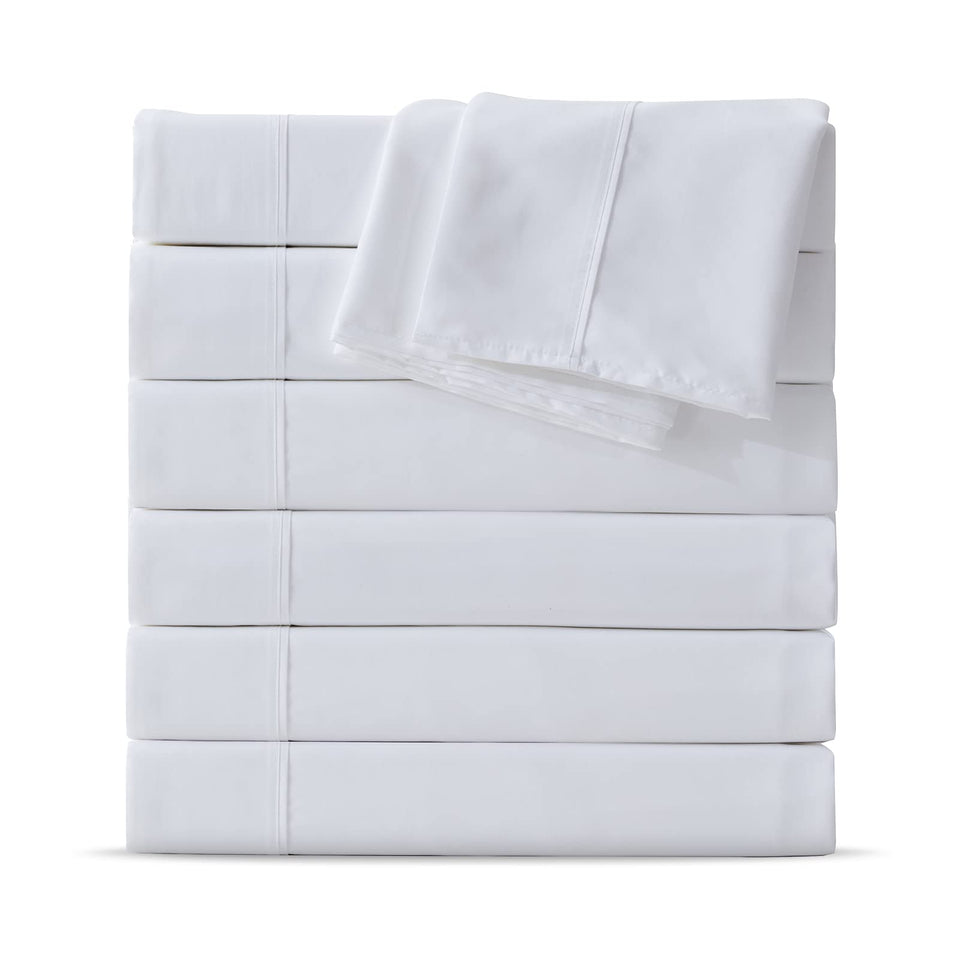 Maple&Stone twin flat sheet with hemmed edge for a clean look.
