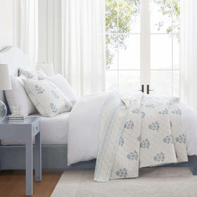 Martha Stewart quilt set includes two standard shams for a polished look