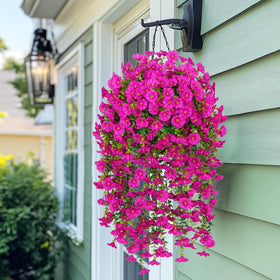 MARTINE MALL Outdoor decor that requires no watering or pruning