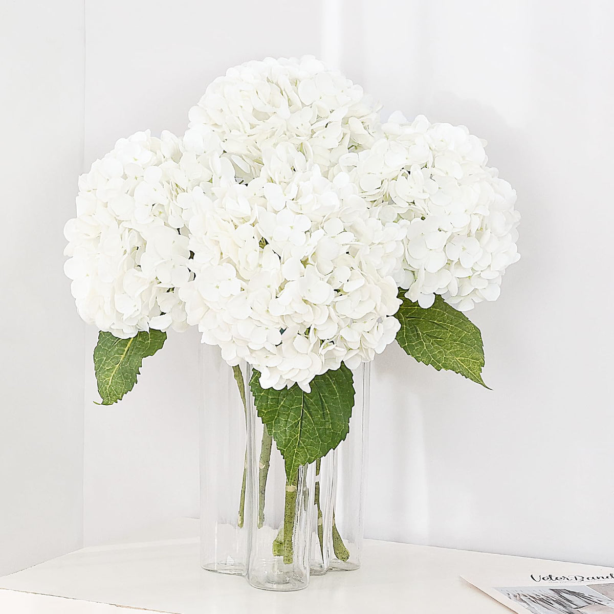 Martine Mall 21in hydrangea bouquet with real-touch white petals for elegant centerpieces.
