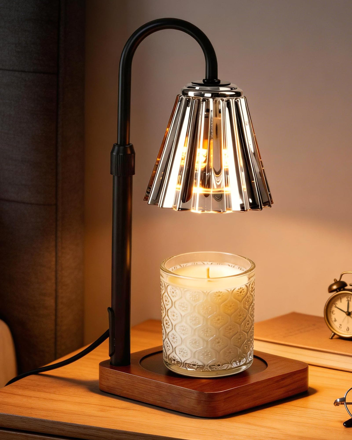 Marycele black candle warmer lamp front view with flameless diffusion.
