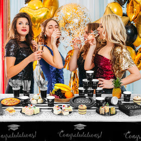 MASHAN Class of 2026 tableware set in black silver boosts party decor.